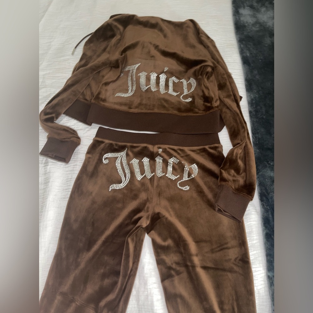 Juicy couture track suit set